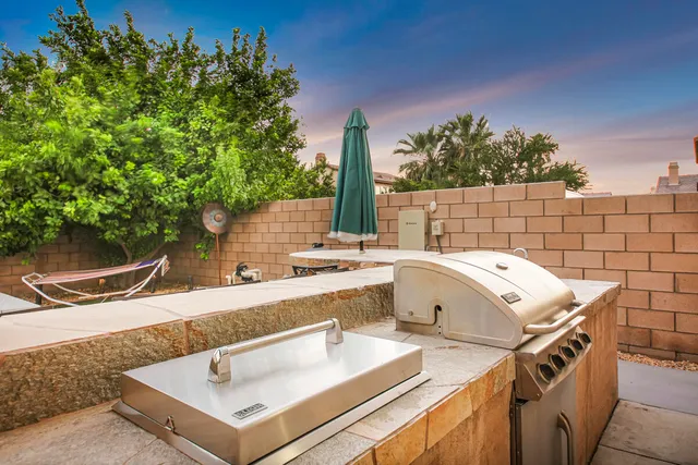 $850,000 | 83805 Avenida La Luna, Coachella, CA 92236