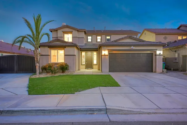 $850,000 | 83805 Avenida La Luna, Coachella, CA 92236