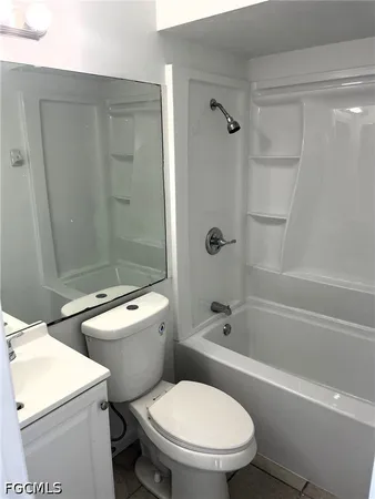 $1,450 | 104 Southeast 16th Place, Unit A, Cape Coral, FL 33990