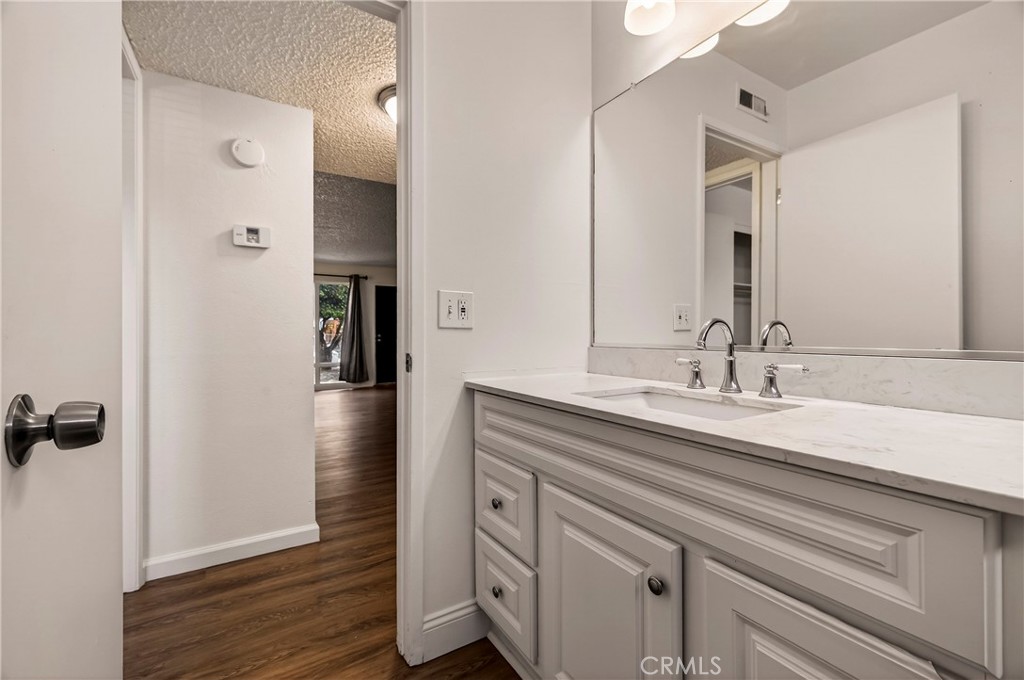 615 Rancheria Drive, Unit 14 Chico, CA 95926 - Photo 24 of 75 UNIT #2 BATH