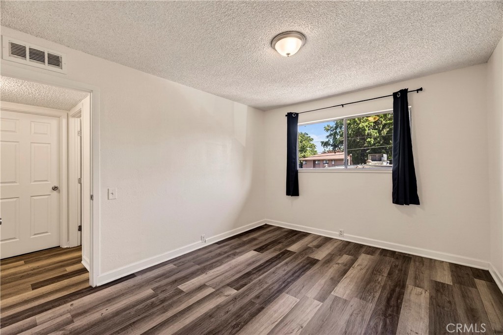 615 Rancheria Drive, Unit 14 Chico, CA 95926 - Photo 43 of 75 UNIT #3 BED