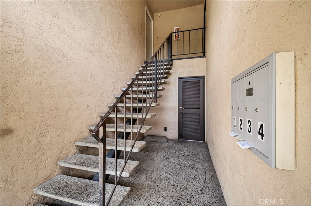 615 Rancheria Drive, Unit 14 Chico, CA 95926 - Photo 9 of 75 STAIRS