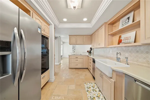 $1,699,900 | 3889 Aruba Circle, Huntington Beach, CA 92649