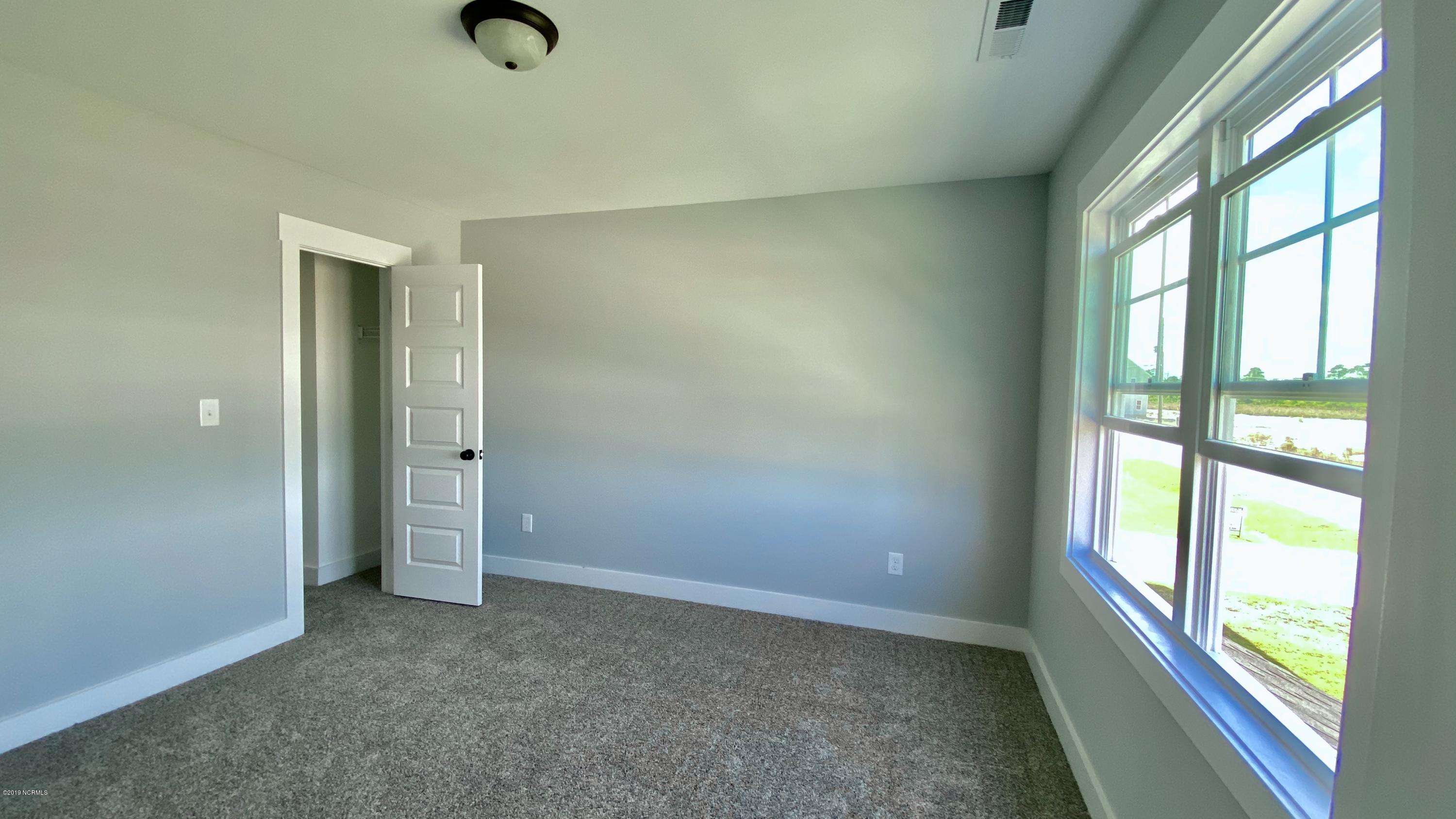 418 Elgin Road Hubert, NC 28539 - Photo 18 of 41 D8AD4785-8D18-4B74-9DC2-CA8BC64D9449