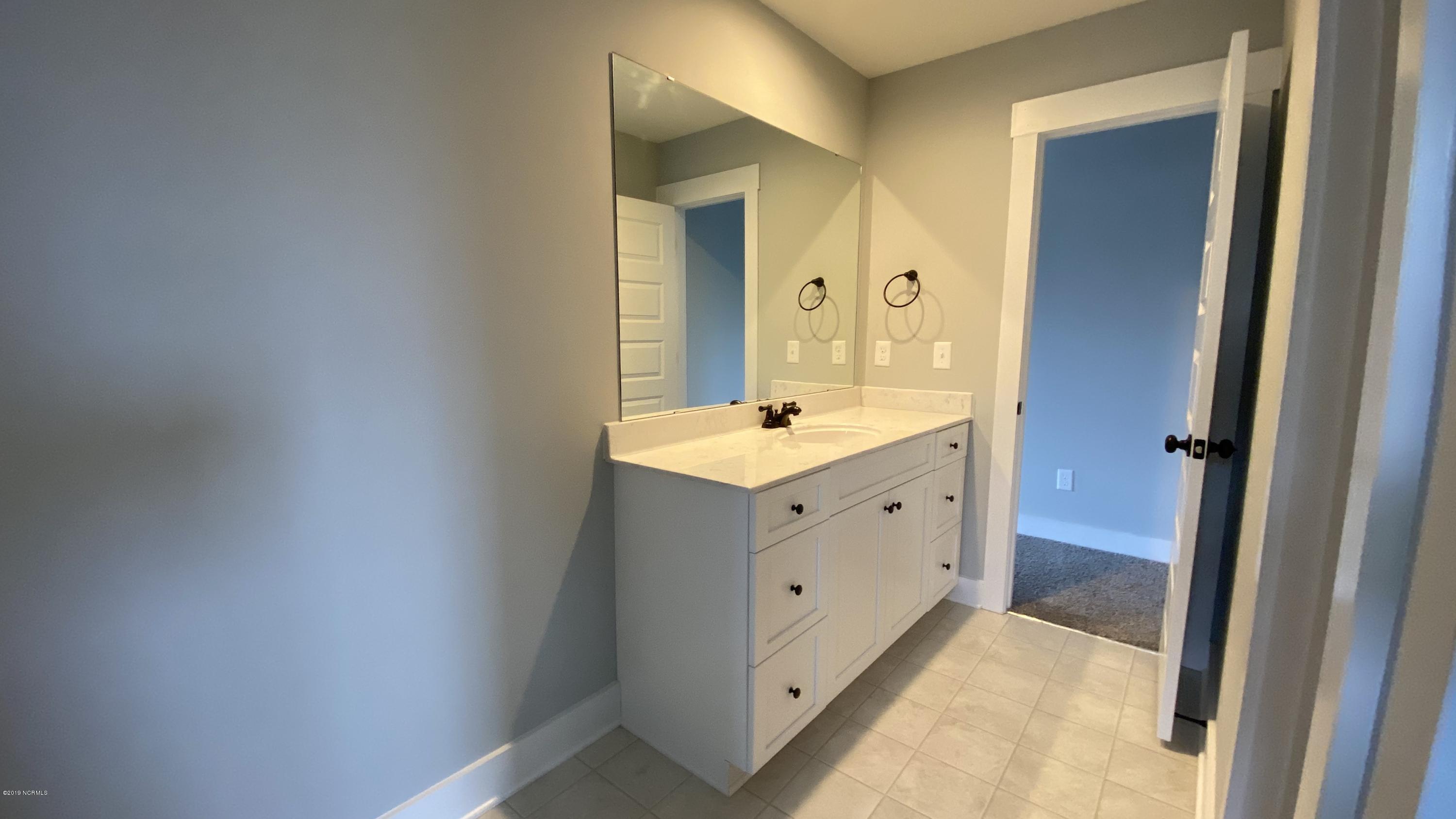418 Elgin Road Hubert, NC 28539 - Photo 28 of 41 B672A1C3-33B4-42FB-B874-CD92BA12AD8E