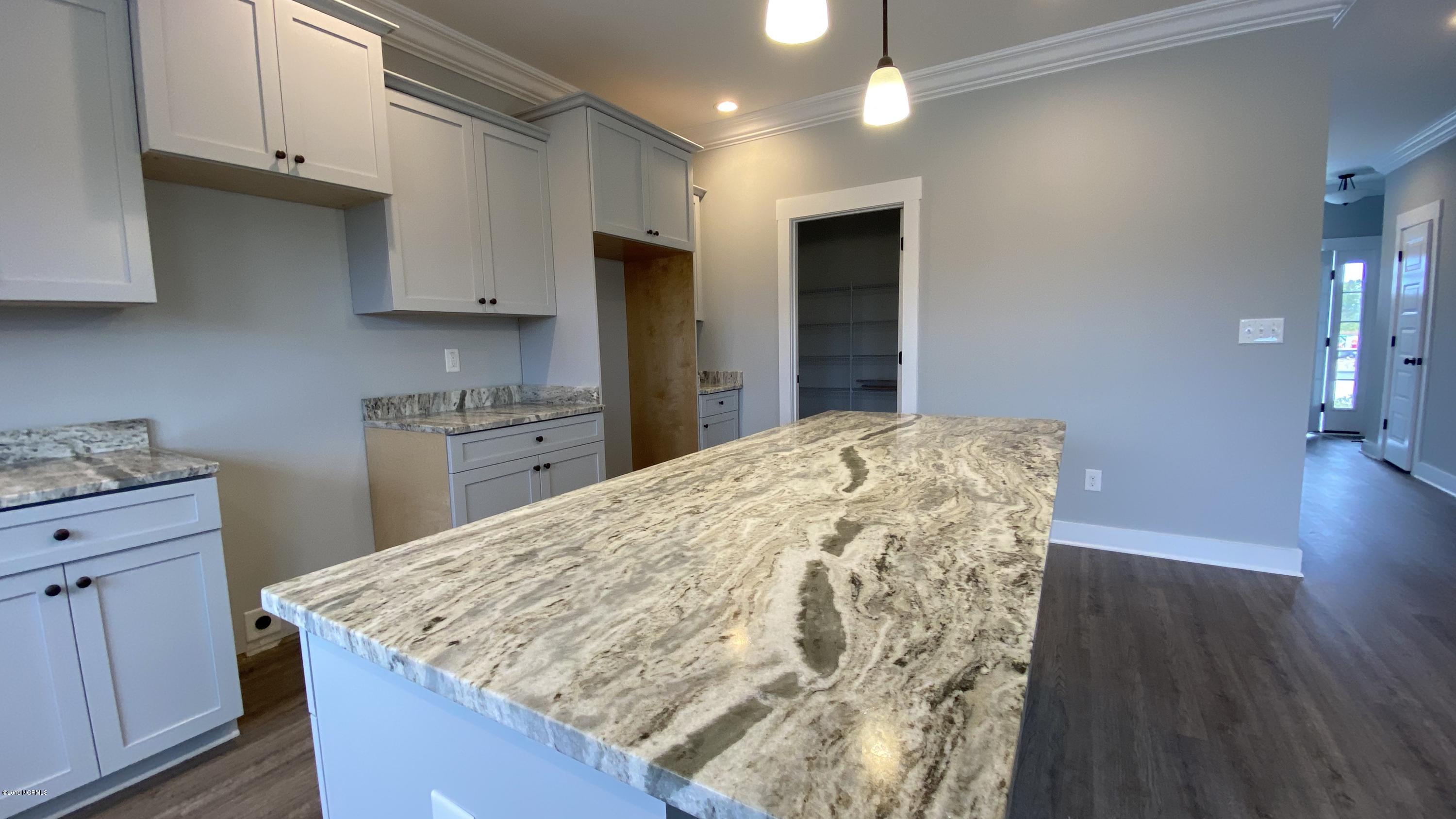 418 Elgin Road Hubert, NC 28539 - Photo 5 of 41 E683289E-E761-4D16-97E6-A444817571D8