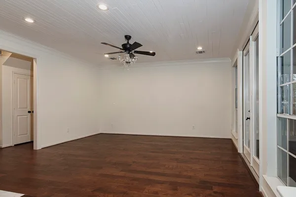 $675,000 | 35 Tender Violet Place, The Woodlands, TX 77381