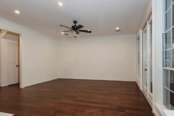 $675,000 | 35 Tender Violet Place, The Woodlands, TX 77381