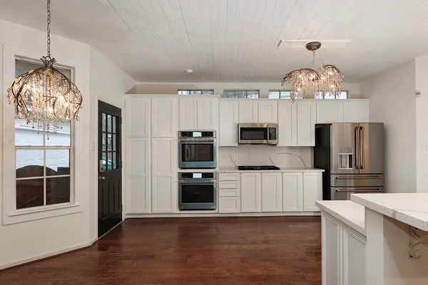 $675,000 | 35 Tender Violet Place, The Woodlands, TX 77381