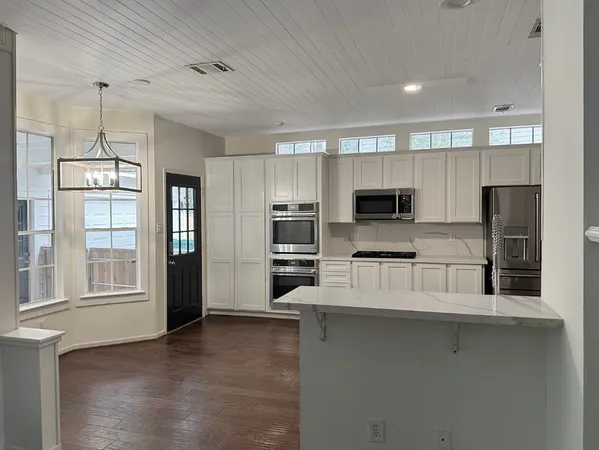 $675,000 | 35 Tender Violet Place, The Woodlands, TX 77381