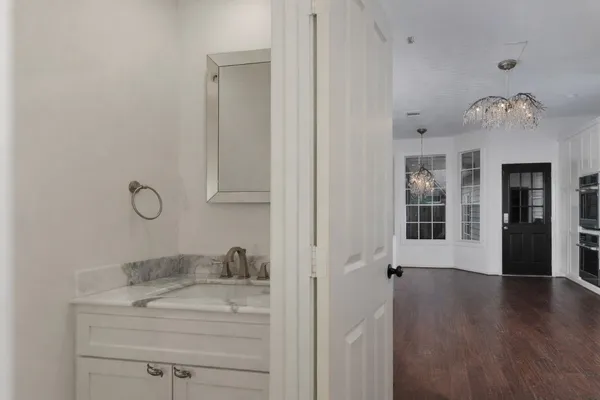$675,000 | 35 Tender Violet Place, The Woodlands, TX 77381