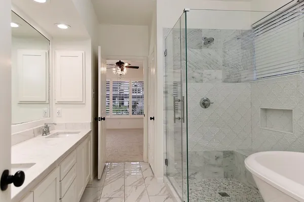 $675,000 | 35 Tender Violet Place, The Woodlands, TX 77381