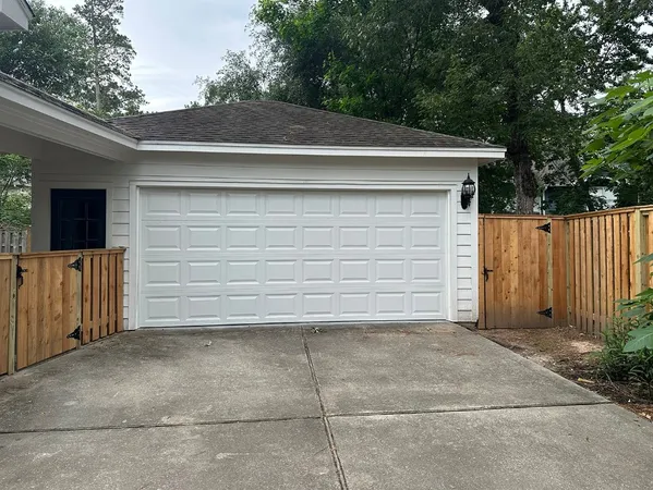 $675,000 | 35 Tender Violet Place, The Woodlands, TX 77381