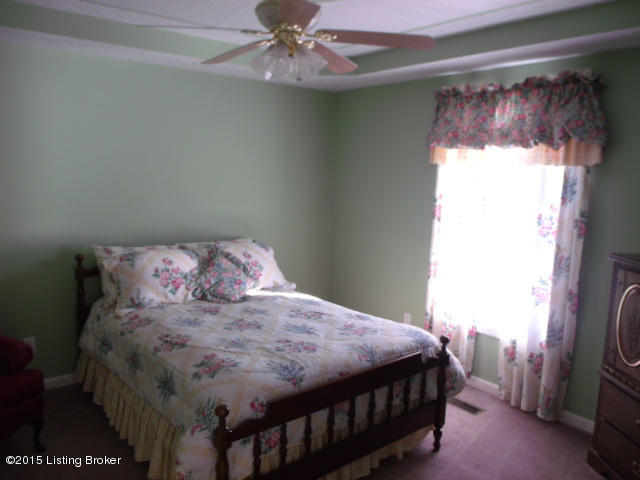 617 Drake Ridge Road Bloomfield, KY 40008 - Photo 19 of 32 617 drake ridge 039
