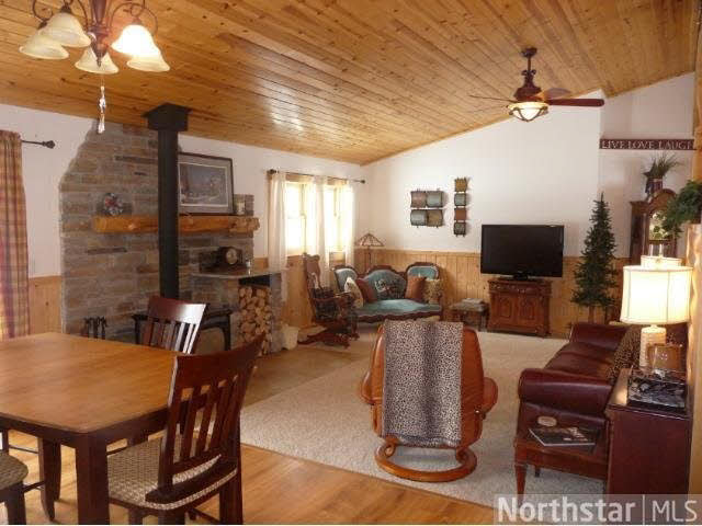 12959 Fawn Lake Road Crosslake, MN 56442 - Photo 2 of 16 Gallery Image 2