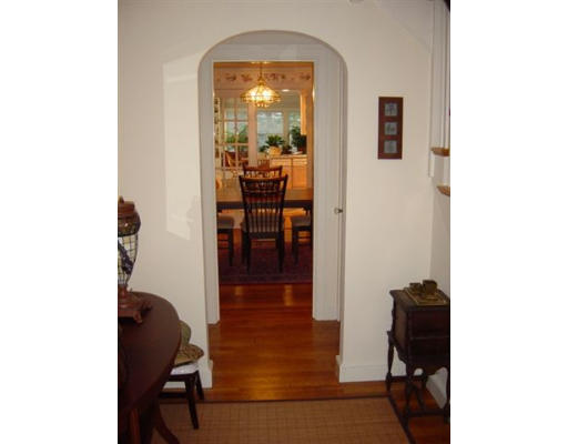 10 Coolidge Road Belmont, MA 02478 - Photo 13 of 22 Gallery Image 13