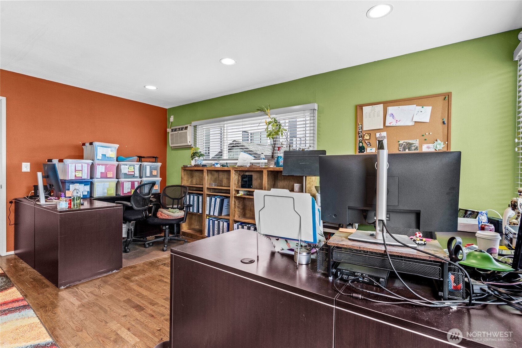 4431 Southwest Admiral Way Seattle, WA 98116 - Photo 6 of 25 a room with furniture and a flat screen tv