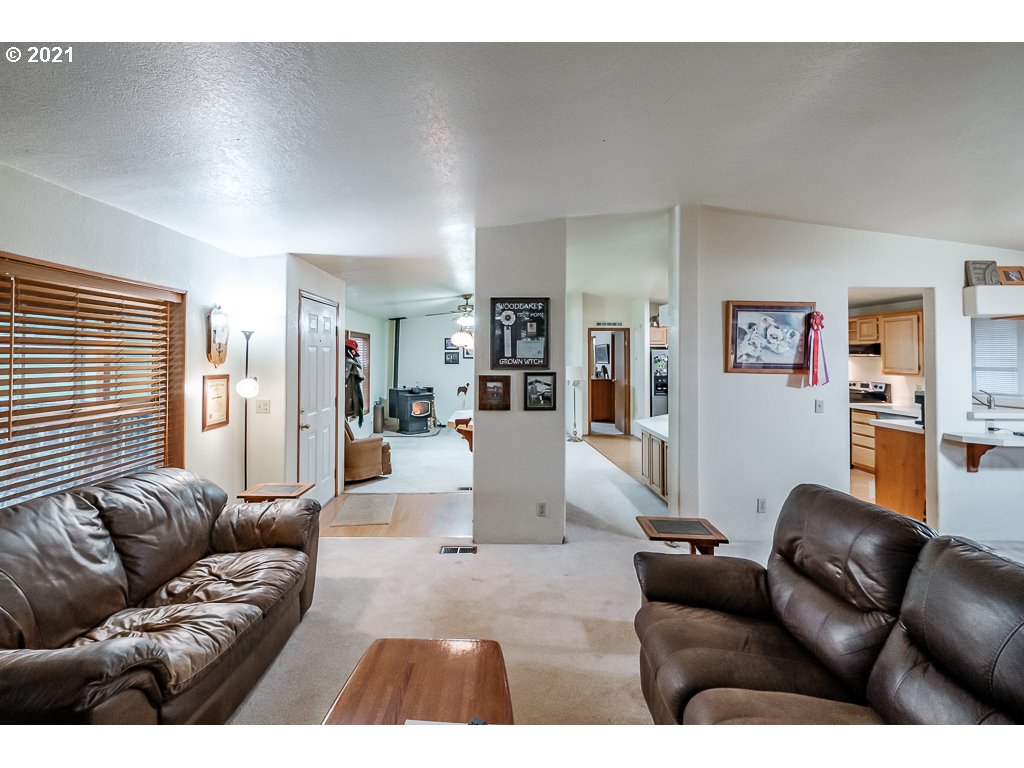 27710 Riggs Hill Road Foster, OR 97345 - Photo 15 of 32 Gallery Image 15