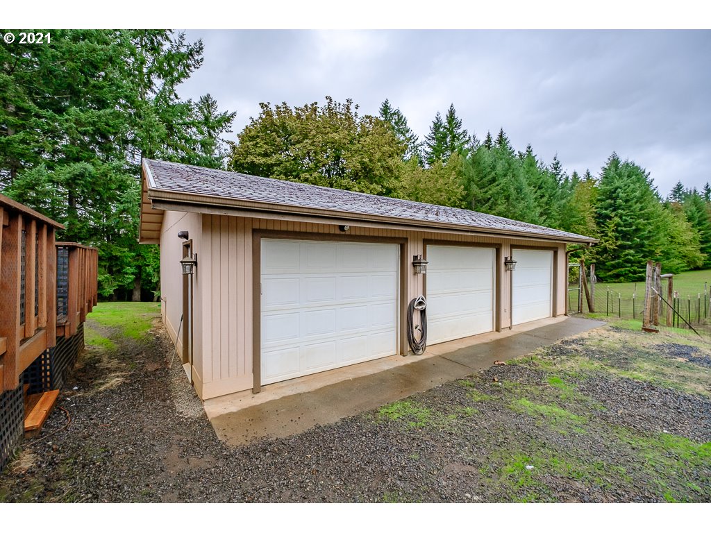27710 Riggs Hill Road Foster, OR 97345 - Photo 4 of 32 Gallery Image 4
