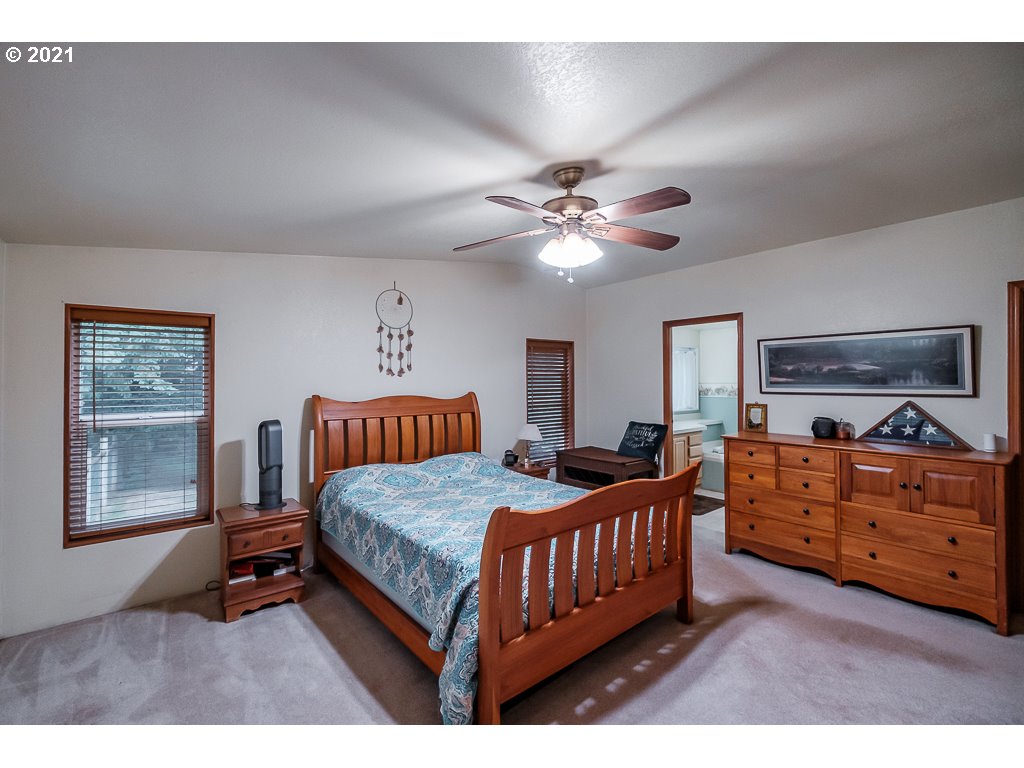 27710 Riggs Hill Road Foster, OR 97345 - Photo 8 of 32 Gallery Image 8
