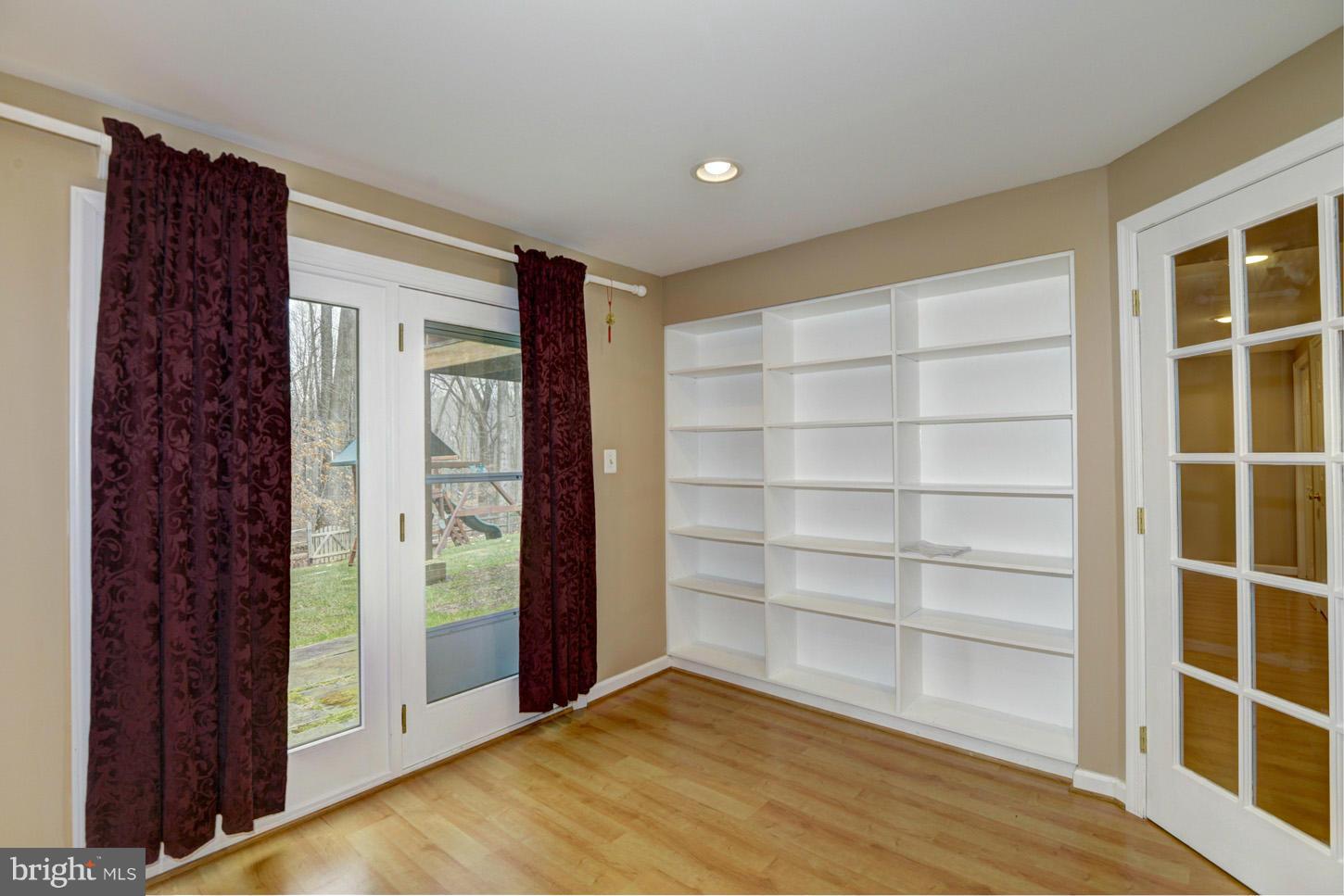 2821 Gunarette Way Silver Spring, MD 20906 - Photo 22 of 27 Office (Lower Level)