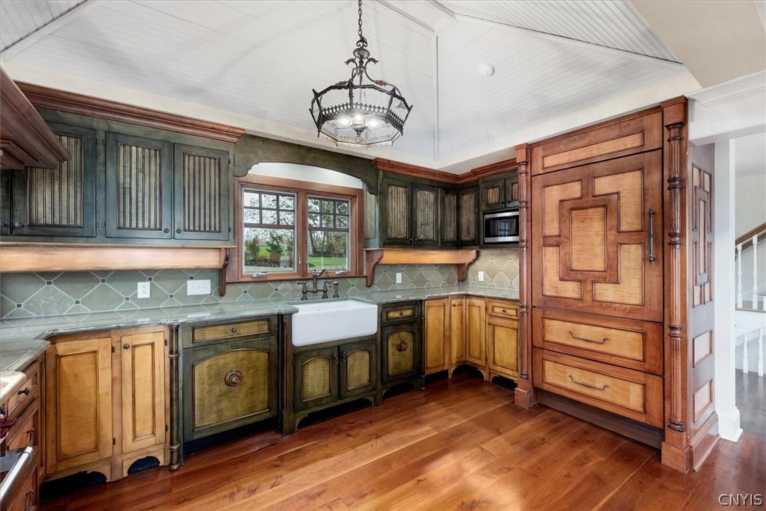 1844 West Lake Road Skaneateles, NY 13152 - Photo 18 of 49