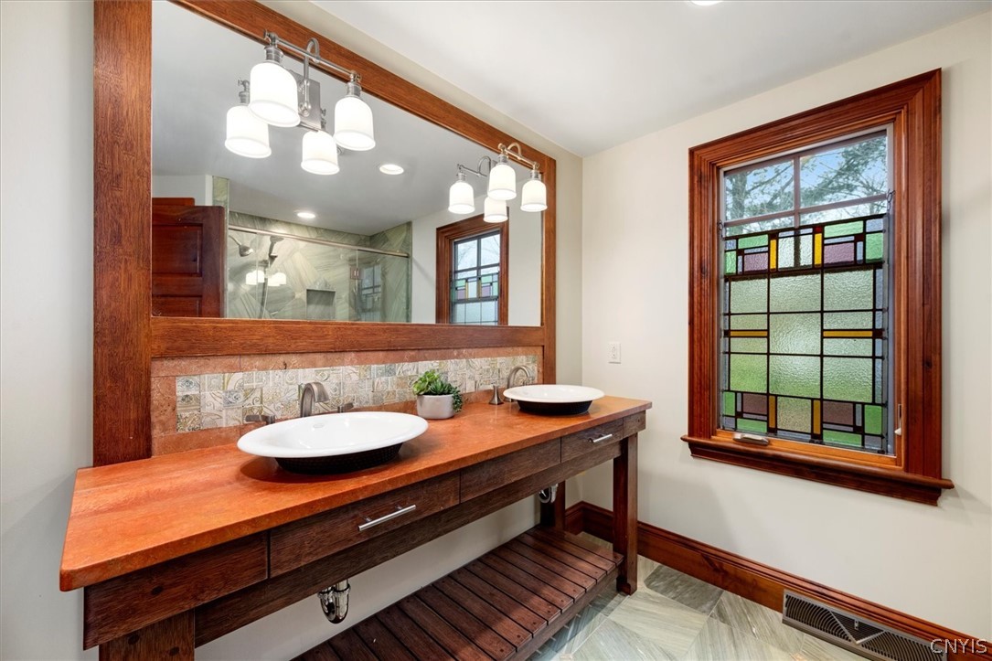 1844 West Lake Road Skaneateles, NY 13152 - Photo 30 of 49 Luxury primary bath