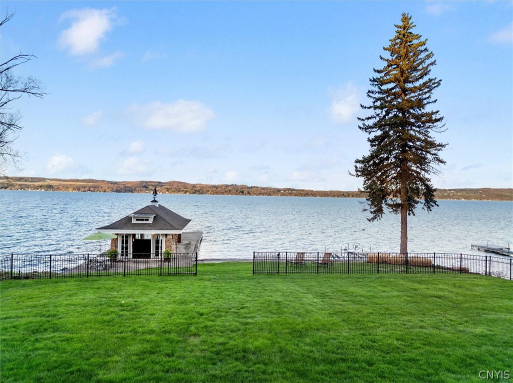 1844 West Lake Road Skaneateles, NY 13152 - Photo 8 of 49