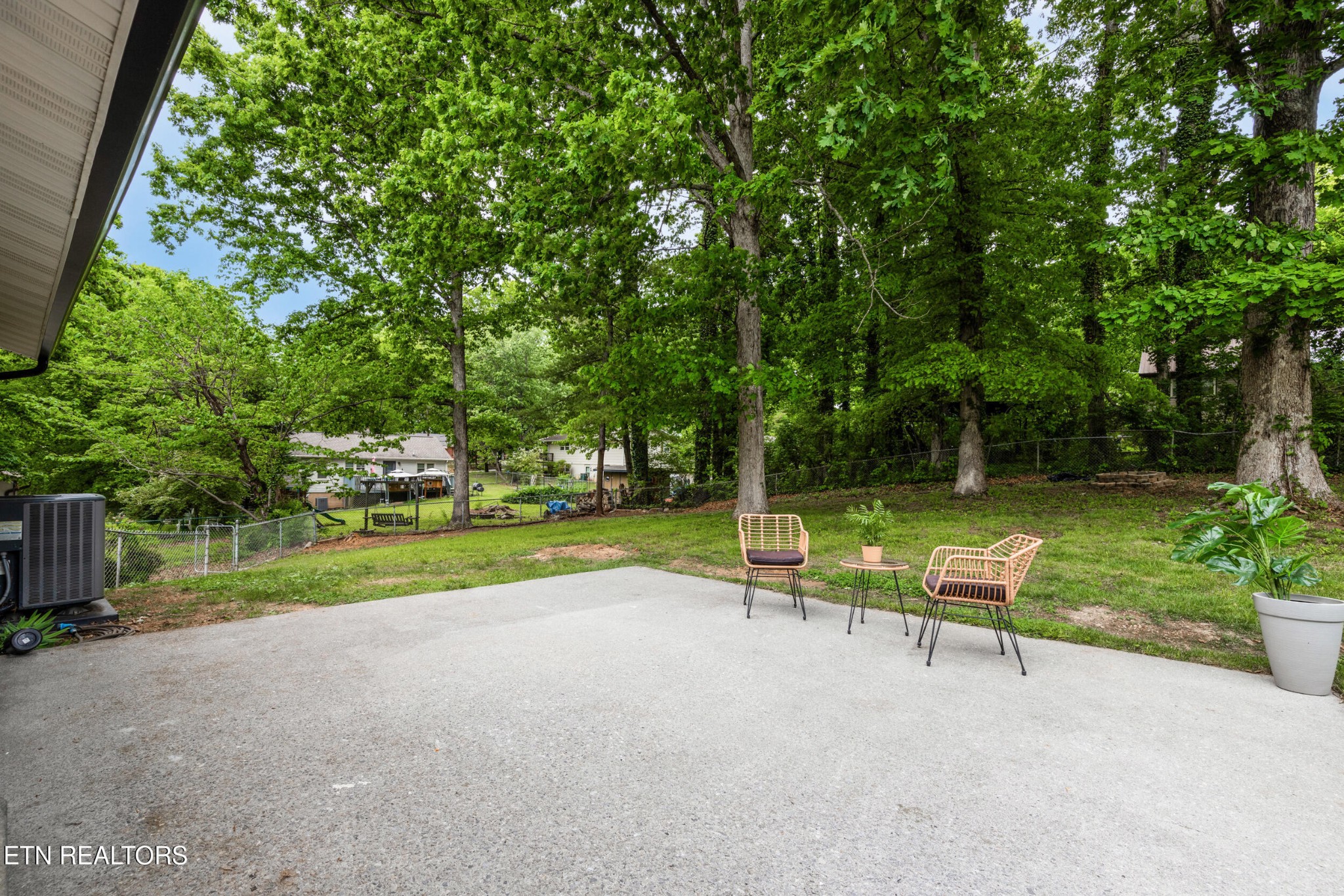 2017 Bittle Road Maryville, TN 37804 - Photo 13 of 30 Gallery Image 13