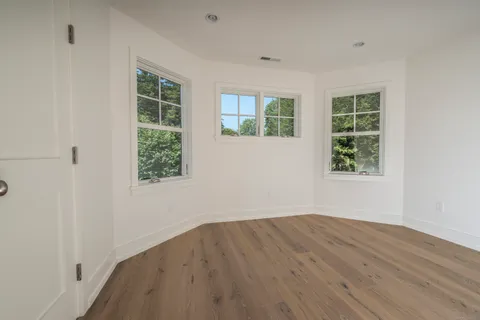 $3,295,000 | 26 Treadwell Avenue, Westport, CT 06880