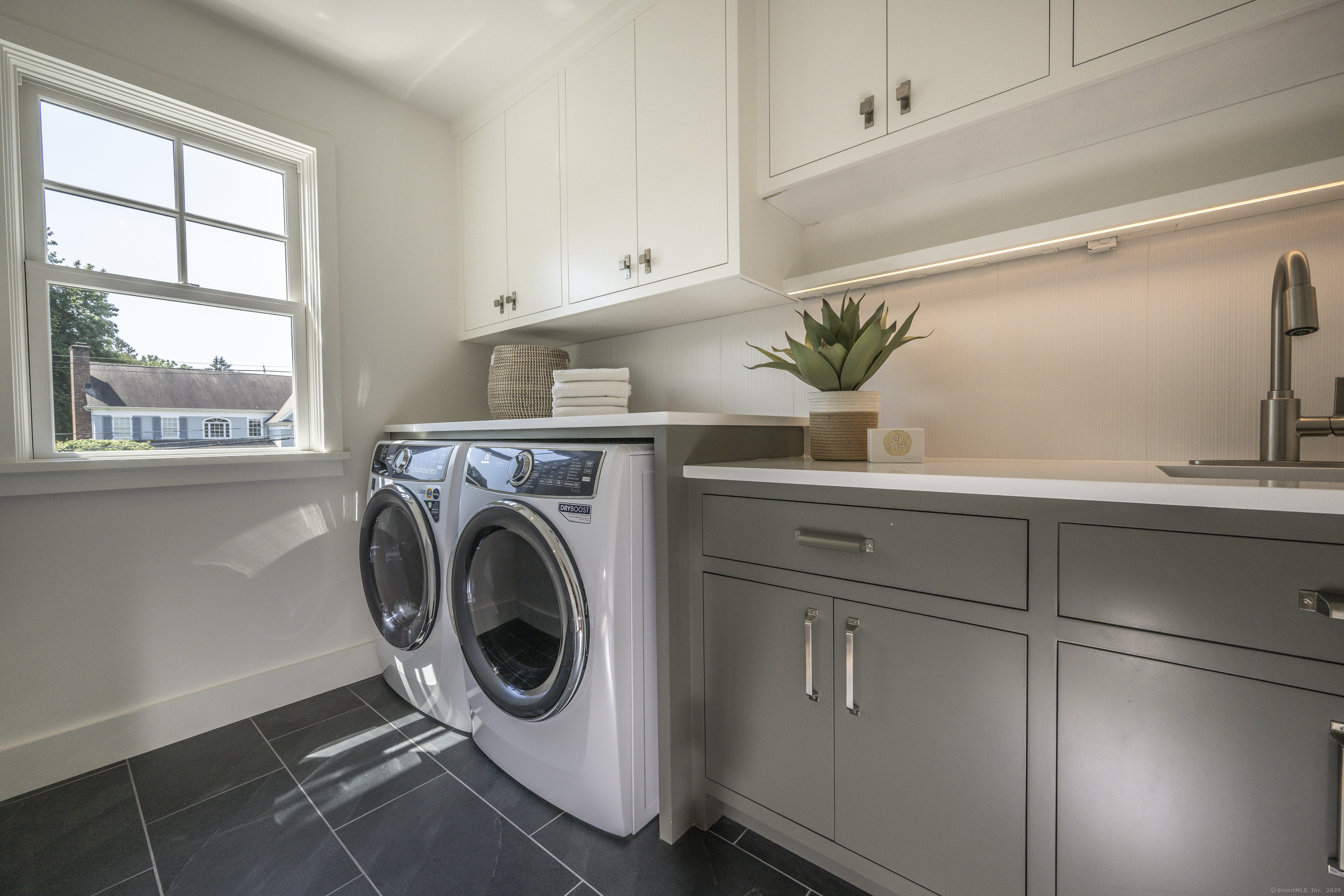 26 Treadwell Avenue Westport, CT 06880 - Photo 18 of 35