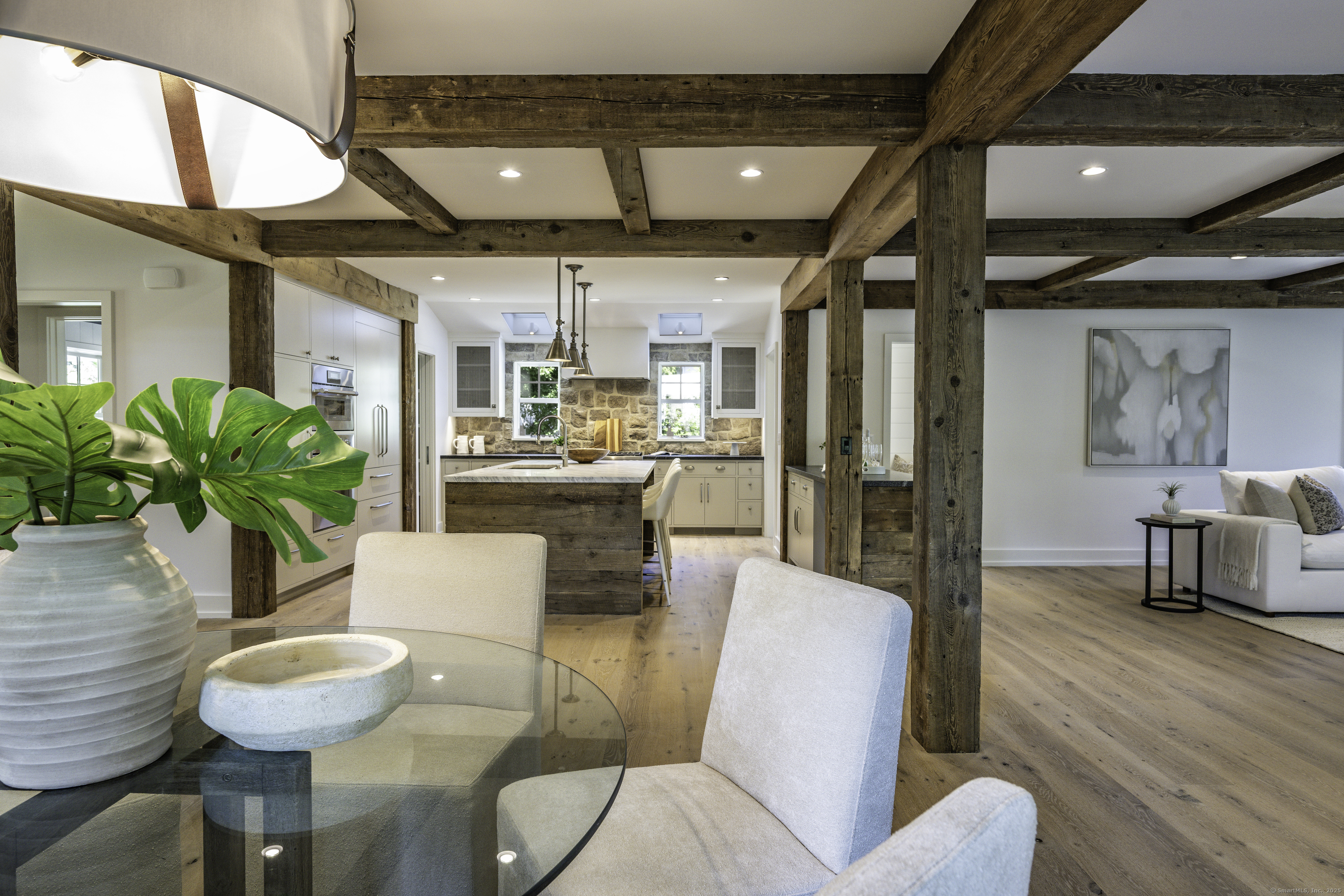 26 Treadwell Avenue Westport, CT 06880 - Photo 4 of 35