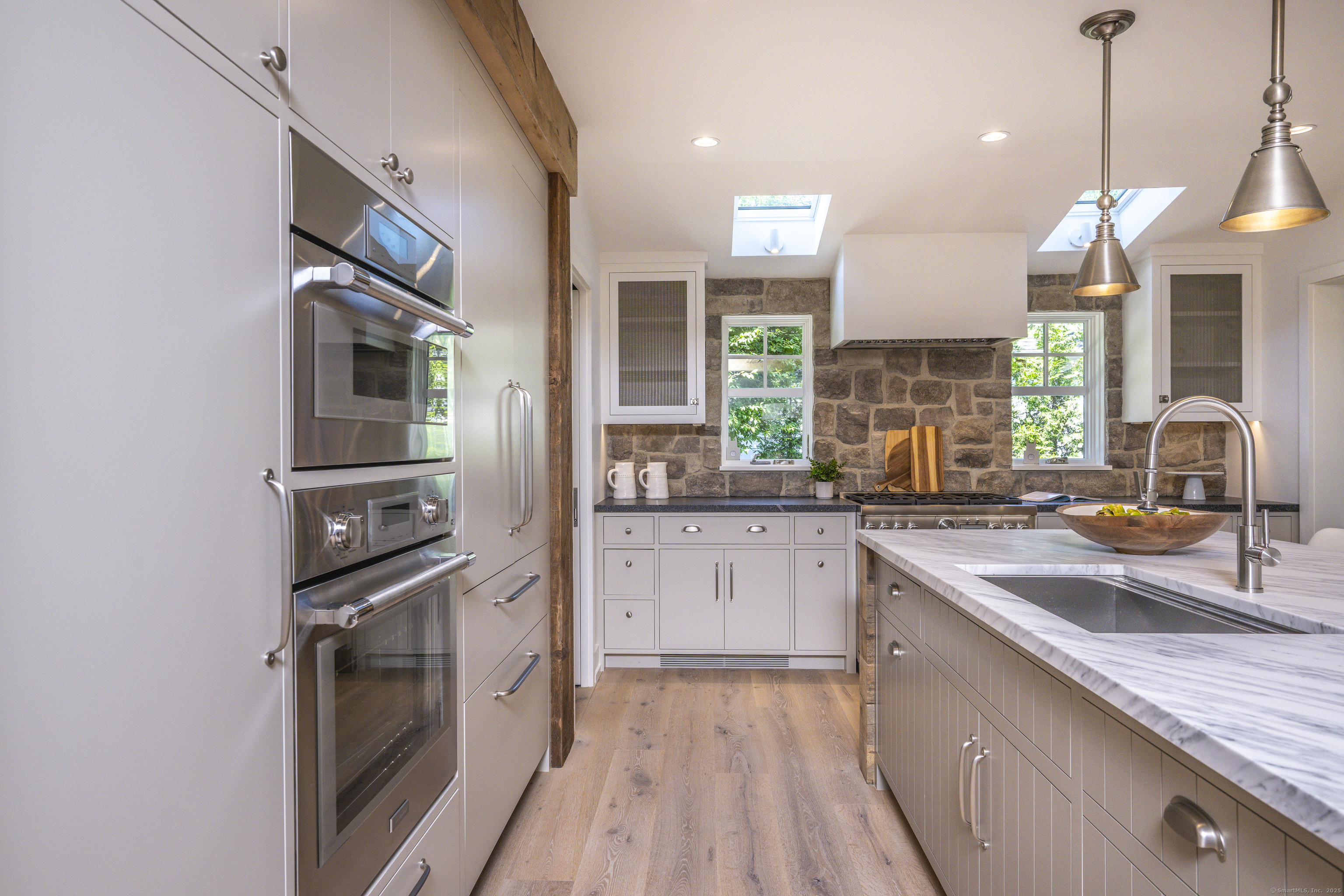 26 Treadwell Avenue Westport, CT 06880 - Photo 5 of 35