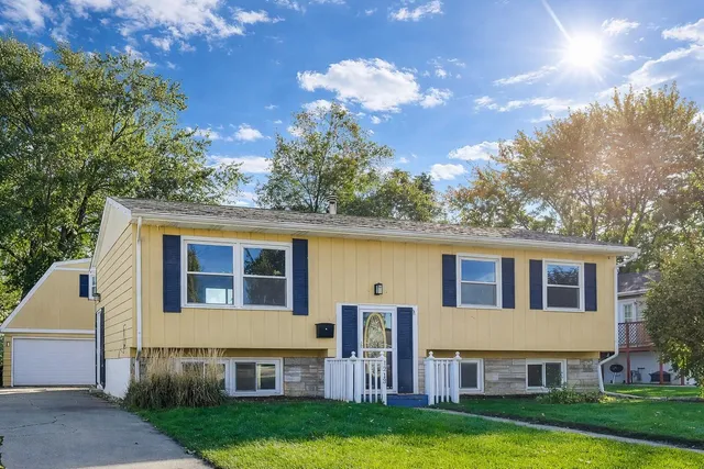 $264,900 | 1213 North Jay Avenue, Griffith, IN 46319