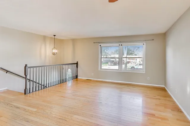 $269,900 | 1213 North Jay Avenue, Griffith, IN 46319