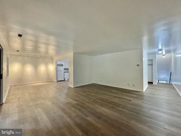 $2,200 | 4016 Society Drive, Claymont, DE 19703