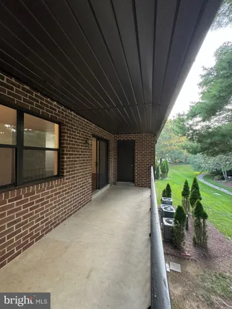 $2,200 | 4016 Society Drive, Claymont, DE 19703
