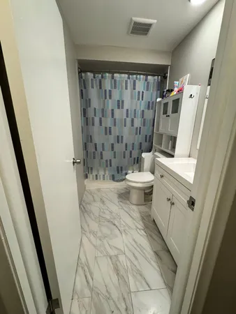 $299,900 | 33941 Jefferson Avenue, St. Clair Shores, MI 48082