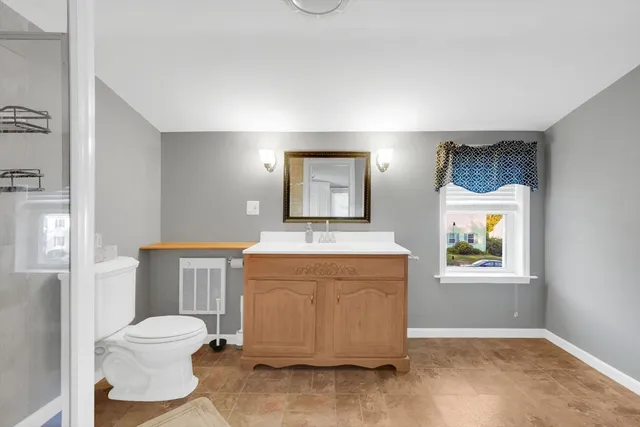 $474,900 | 7 Longworth Road, Worcester, MA 01602