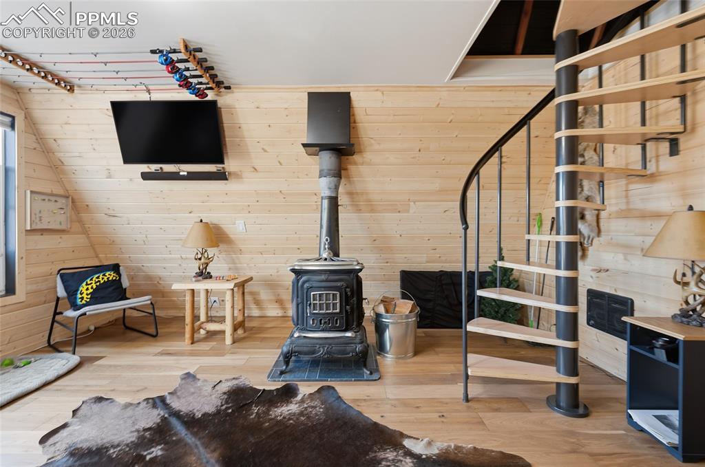 169 Evergreen Road Woodland Park, CO 80863 - Photo 13 of 35