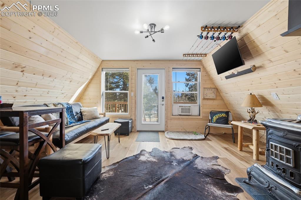 169 Evergreen Road Woodland Park, CO 80863 - Photo 8 of 35