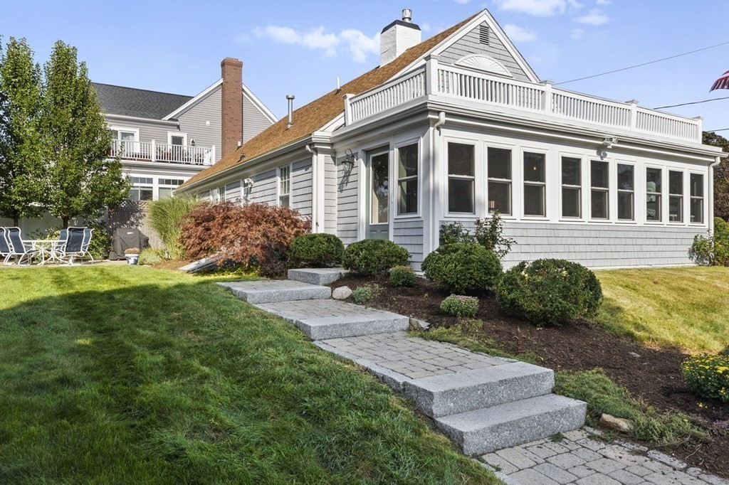 11 Wellesley Road Scituate, MA 02066 - Photo 15 of 42
