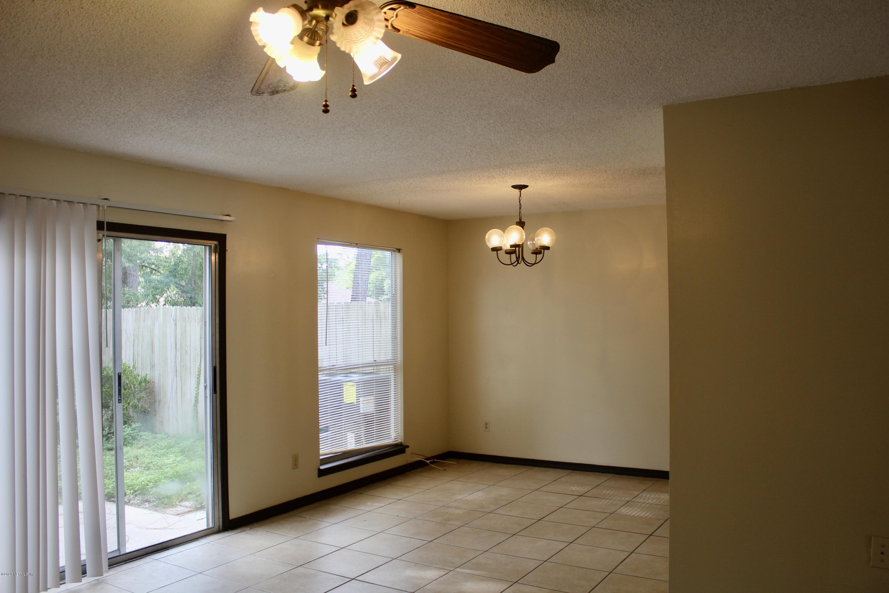 1009 Lee Road Jacksonville, FL 32225 - Photo 10 of 26 D2BA25AB-9CDC-4D7B-8091-99E562366FA3_1_2