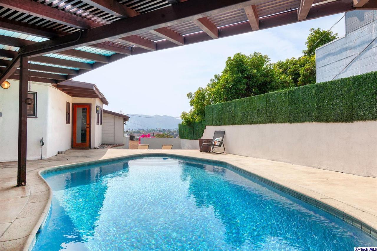 1315 Romulus Drive Glendale, CA 91205 - Photo 32 of 37