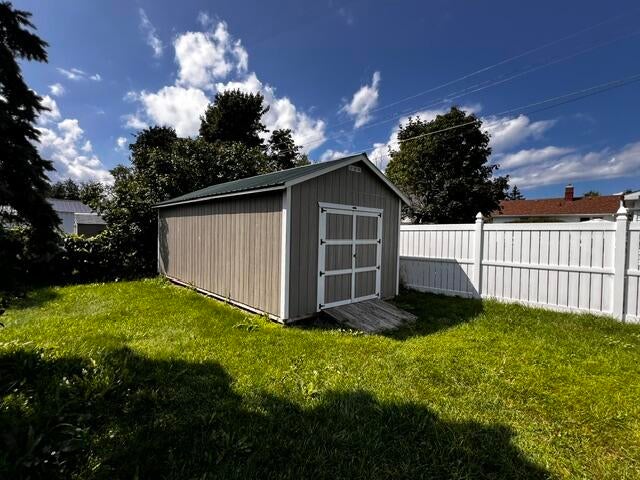 116 Byron Street Cheboygan, MI 49721 - Photo 23 of 30 Gallery Image 23