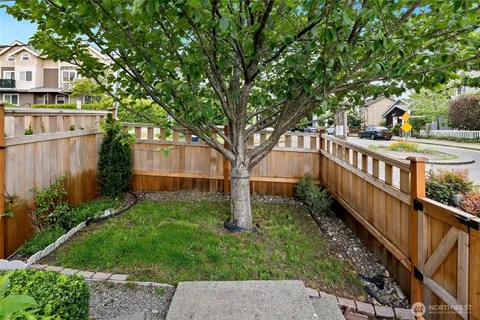 $680,000 | 9219 Stone Avenue North, Seattle, WA 98103