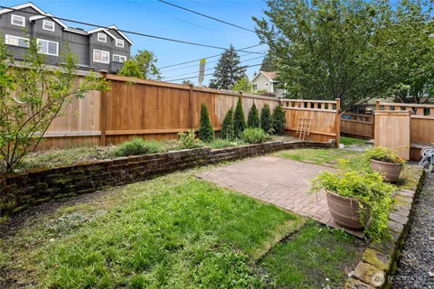 $680,000 | 9219 Stone Avenue North, Seattle, WA 98103