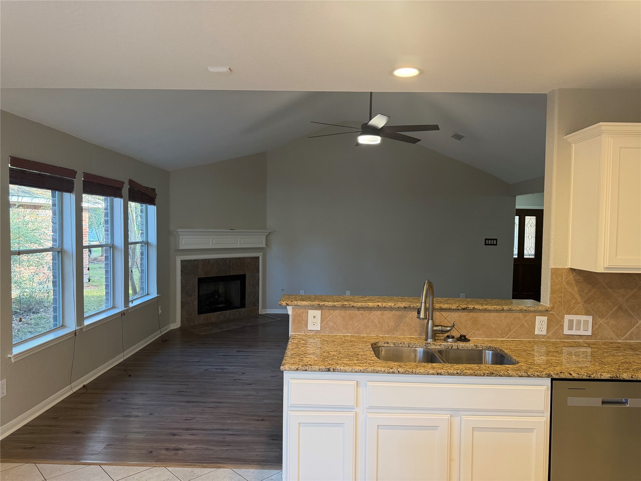 58 Shimmer Pond Place Conroe, TX 77385 - Photo 15 of 35 a bathroom with a sink double vanity and a mirror