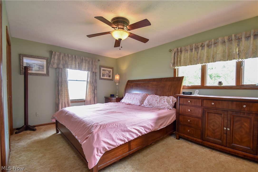 6345 Chestnut-Ridge Road Hubbard, OH 44425 - Photo 15 of 34 Gallery Image 15