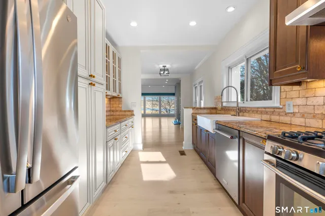 $999,999 | 129 Rogers Avenue, Milford, CT 06460